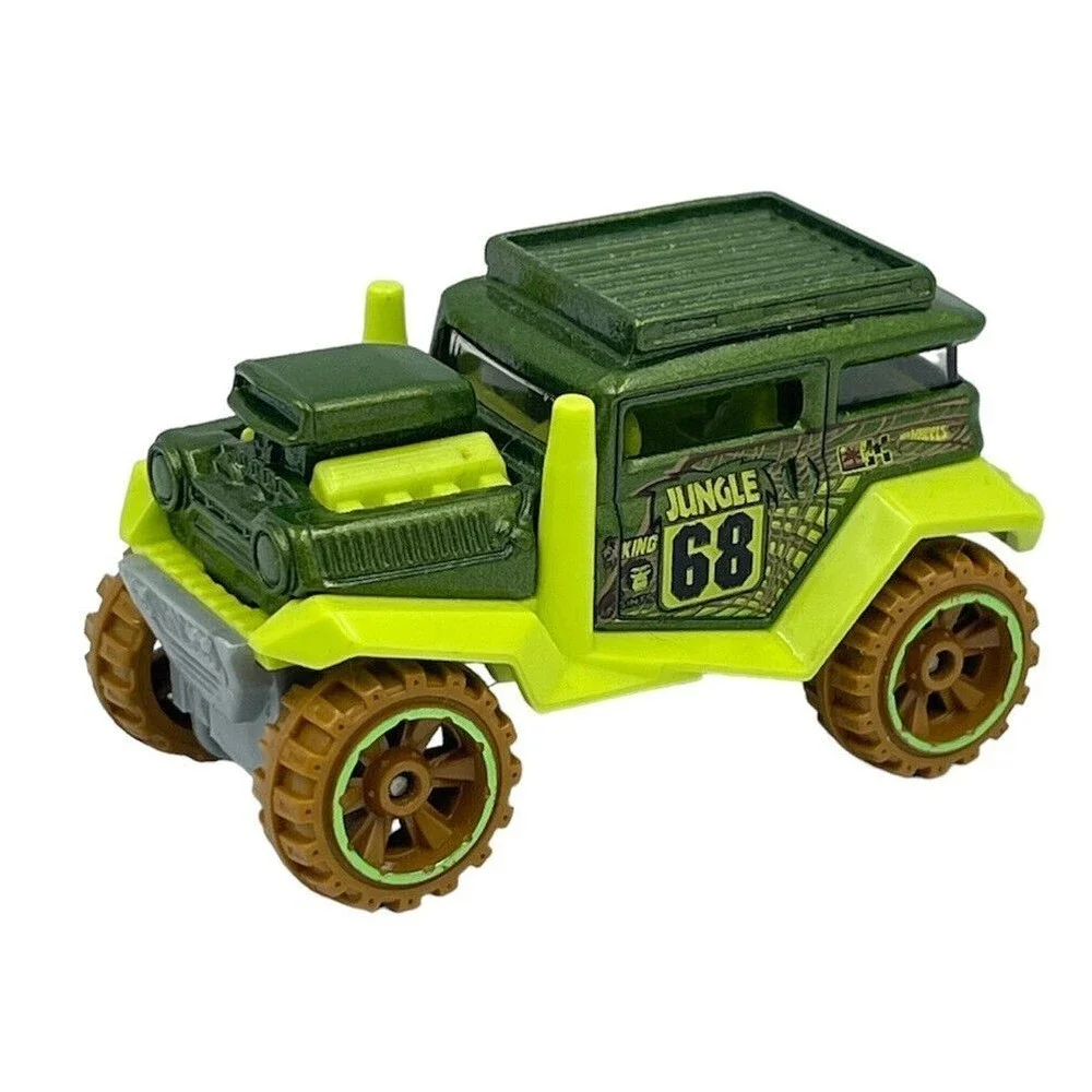 2012 Hot Wheels Jungle Rally BAD MUDDER 2 (Green)